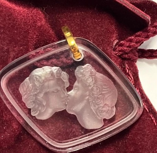 Lalique kuss anhänger - kuss,