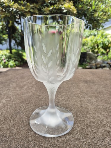 Lalique vase lelia edler - "lelia, ",