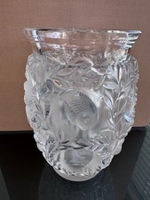 Lalique Vase "Bagatelle"