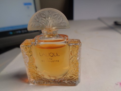 Parfum miniaturflakon glas - parfum-miniaturflakon,